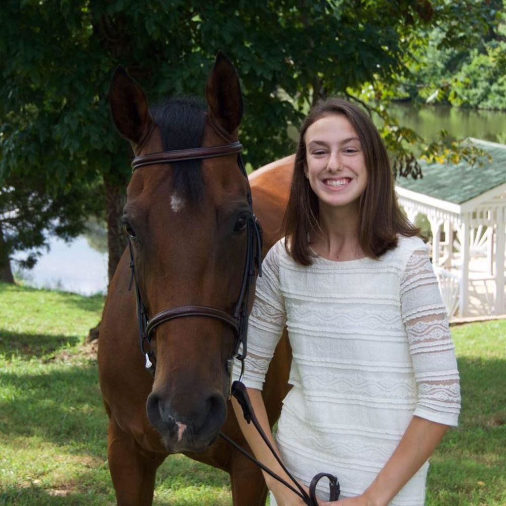 Meet your Posher, Abigail